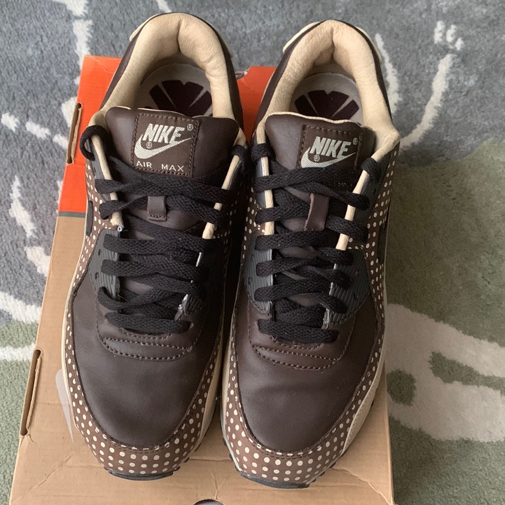 2005 NIKE AIR MAX 90 FOOTPATROL POLKA DOTS BROWN OFF WHITE ATMOS 1 313093-201 9 - Picture 9 of 15